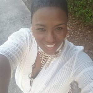 Meet your Posher, Nita